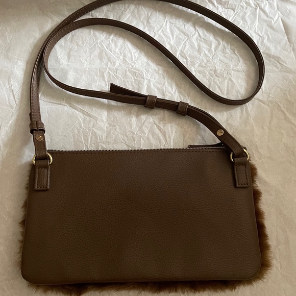 Uniqlo Bags Uniqlo Crossbody Bag In Brown Poshmark